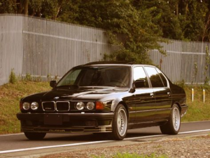 Alpina B11 (Е32) Седан 01.1987 - 12.1993