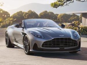 Aston Martin DB12 Открытый кузов 08.2023 -  н.в.