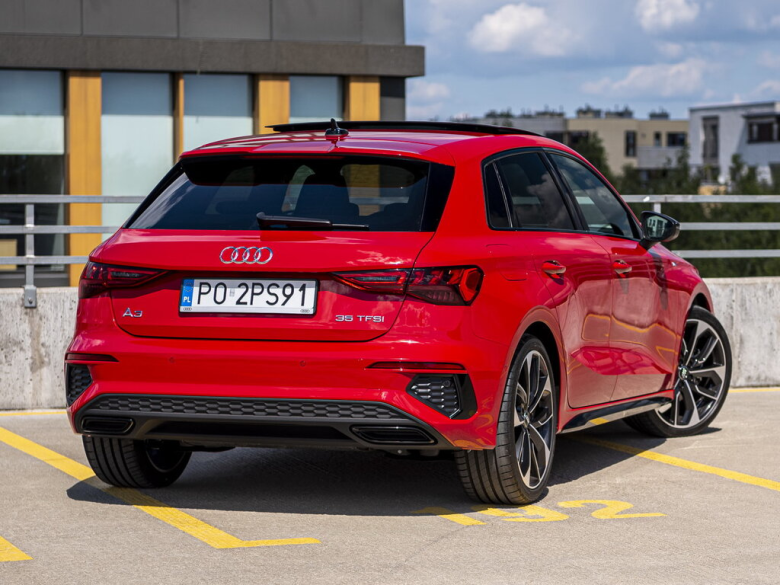 AUDI A3 A3 4 поколение Хэтчбек 5 дв., Гибрид, 8Y