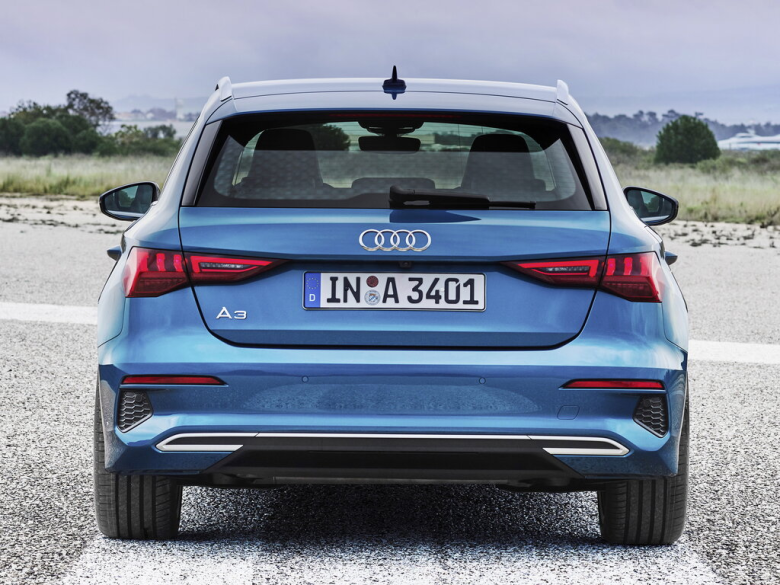AUDI A3 A3 4 поколение Хэтчбек 5 дв., Гибрид, 8Y