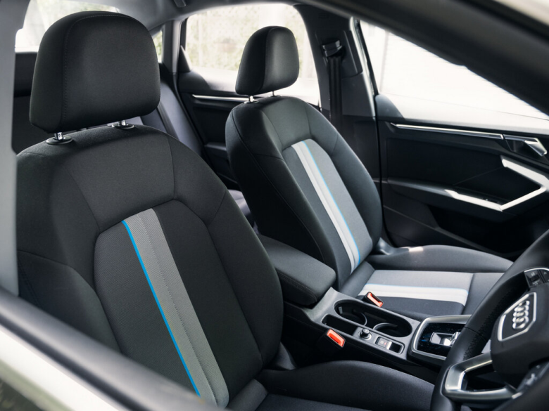 AUDI A3 A3 4 поколение Седан, Гибрид, GYDLA, GYDNNF