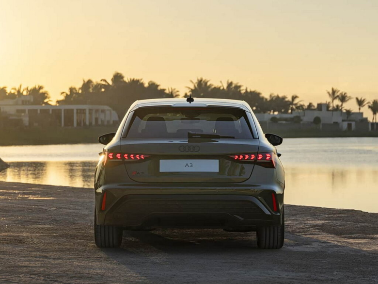 AUDI A3 A3 4 поколение, рестайлинг Хэтчбек 5 дв., 8Y