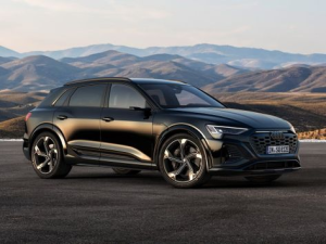 Audi SQ8 e-tron Джип/SUV 5 дв. 12.2022 - н.в.