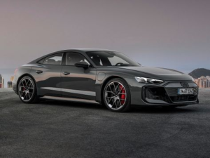Audi RS e-tron GT Седан 06.2024 -  н.в.