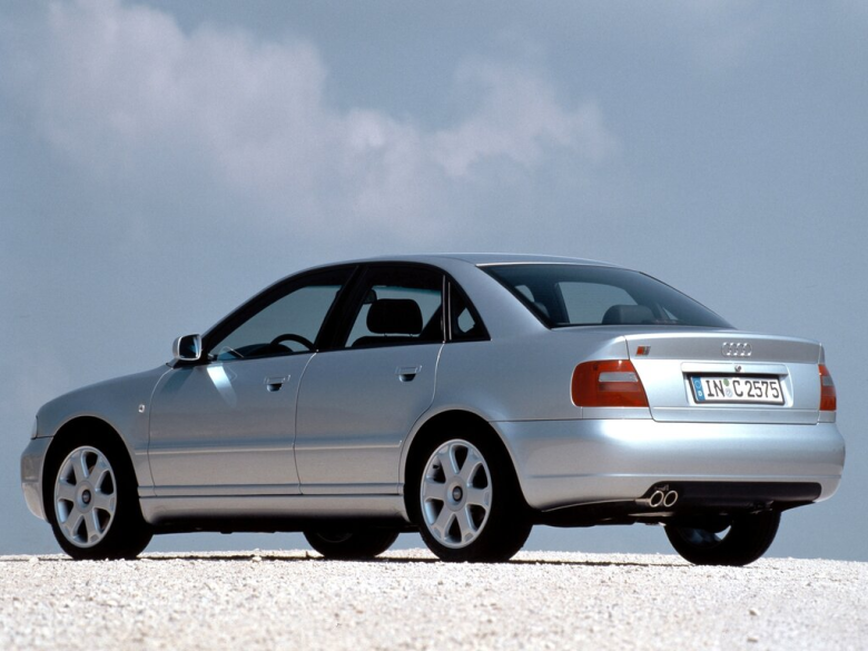 AUDI S4 S4 2 поколение Седан, 8D2
