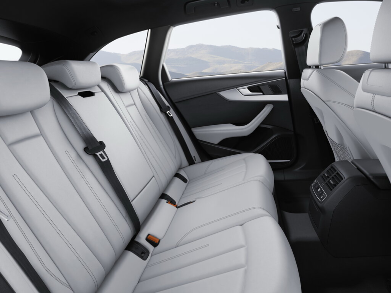 AUDI S4 S4 6 поколение Универсал, 8W5