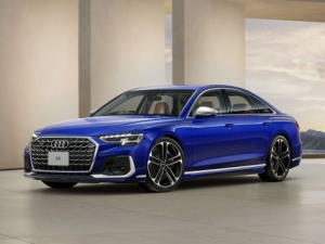Audi S8 (D5) Седан, Гибрид 07.2022 -  н.в.