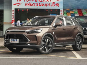 BAIC X7 Джип/SUV 5 дв., Гибрид 05.2020 - 02.2024