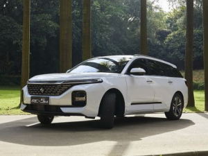 Baojun RC-5 Универсал 09.2020 - 06.2021