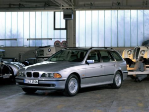 BMW 5-Series (E39) Универсал 03.1997 - 08.2000