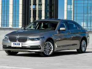 BMW 5-Series (G30) Седан 10.2016 - 09.2020