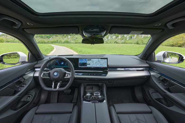 BMW 5 Series 5 Series 8 поколение Универсал, Гибрид, G61