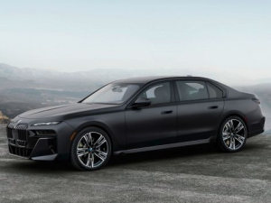 BMW 7-Series (G70) Седан, Гибрид 04.2022 -  н.в.