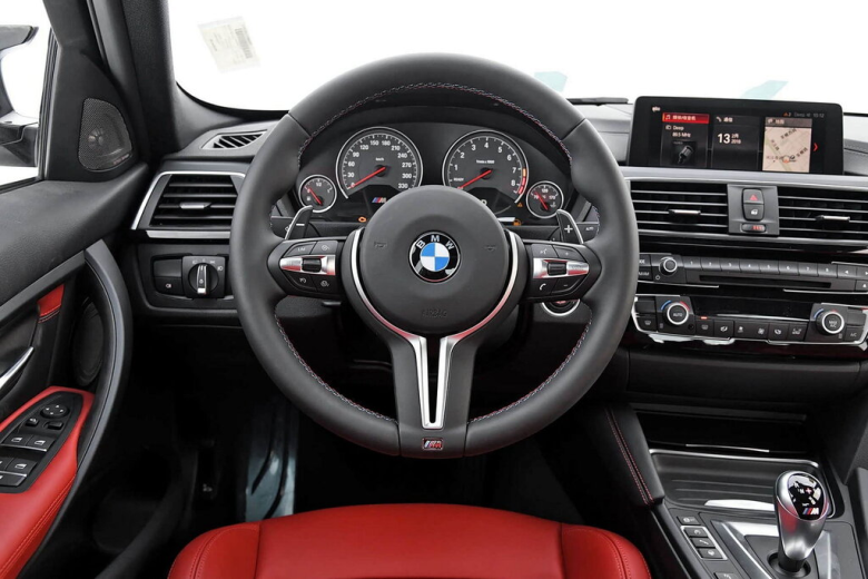BMW M3 M3 5 поколение, рестайлинг Седан, E80