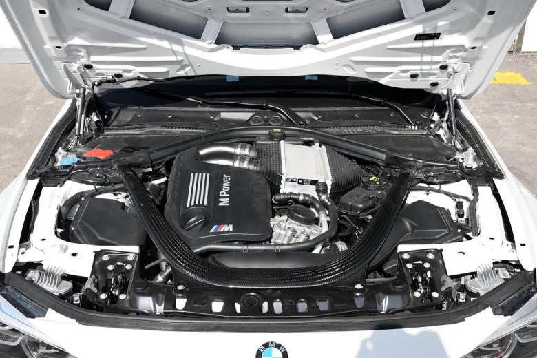 BMW M3 M3 5 поколение, рестайлинг Седан, E80
