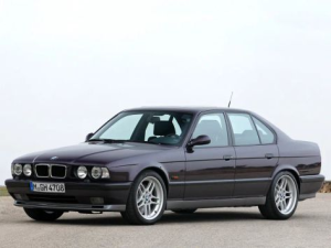 BMW M5 (E34) Седан 03.1994 - 08.1995