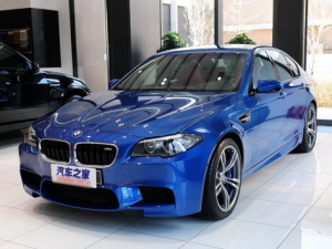 BMW M5 (F10) Седан 09.2013 - 03.2018