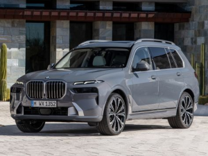 BMW X7 (G07) Джип/SUV 5 дв., Гибрид 04.2022 -  н.в.
