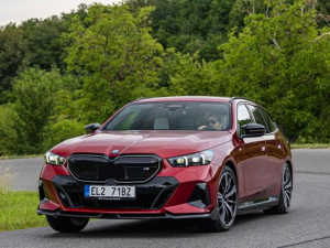 BMW i5 (G61) Универсал 02.2024 -  н.в.