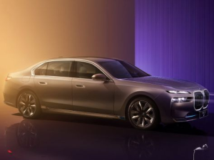 BMW i7 (G70) Седан 04.2022 -  н.в.