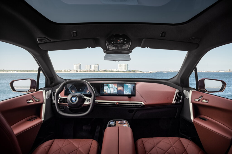 BMW IX M60 IX M60 1 поколение Джип/SUV 5 дв., 