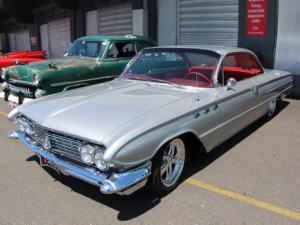 Buick LeSabre Купе 09.1960 - 09.1961