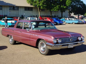 Buick LeSabre Седан 09.1961 - 09.1962
