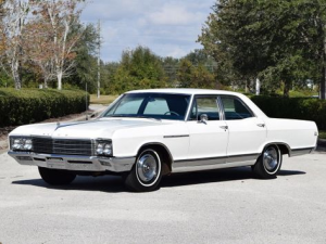 Buick LeSabre Седан 10.1965 - 09.1966