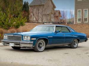 Buick LeSabre Седан 09.1975 - 09.1976