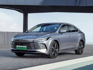 BYD Destroyer 05 Седан, Гибрид 11.2021 -  н.в.