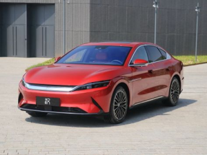 BYD Han (EV) Седан 01.2020 - 03.2022