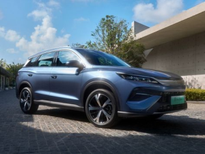 BYD Song Pro Джип/SUV 5 дв., Гибрид 09.2024 -  н.в.