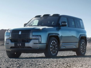 BYD Yangwang U8 Джип/SUV 5 дв., Гибрид 01.2023 -  н.в.
