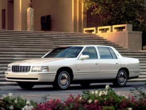 Cadillac DeVille Седан 05.1995 - 07.1999