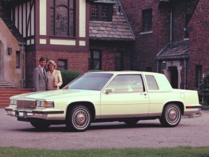 Cadillac Fleetwood Купе 04.1984 - 06.1986
