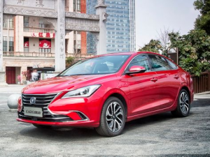 Changan Eado Седан 01.2018 - 01.2023