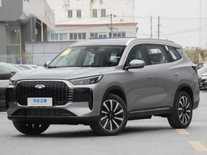 Chery Fulwin T8 Джип/SUV 5 дв., Гибрид 02.2025 -  н.в.
