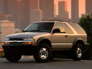 Chevrolet Blazer S-10 Джип/SUV 3 дв. 07.2000 - 07.2005