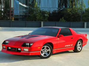 Chevrolet Camaro Лифтбек 11.1984 - 01.1990