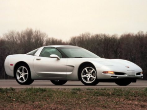 Chevrolet Corvette (C5) Купе 10.1996 - 07.2004