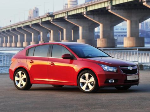 Chevrolet Cruze (J305) Хэтчбек 5 дв. 08.2011 - 12.2012