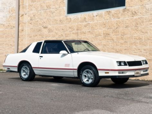 Chevrolet Monte Carlo (SS) Лифтбек 10.1985 - 09.1987