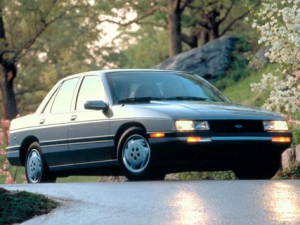 Chevrolet Corsica Седан 10.1987 - 06.1996