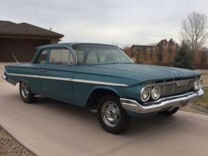 Chevrolet Impala Купе 10.1960 - 09.1961