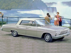 Chevrolet Impala Седан 10.1961 - 09.1962