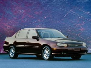 Chevrolet Malibu Седан 10.1996 - 06.1999