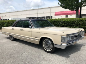 Chrysler Imperial Седан 10.1966 - 09.1967