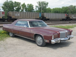 Chrysler New Yorker (CS) Седан 11.1975 - 10.1978