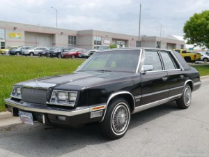 Chrysler New Yorker (T, ET, E) Седан 10.1983 - 09.1988