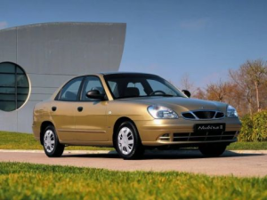 Daewoo Nubira (J150) Седан 04.1999 - 03.2002